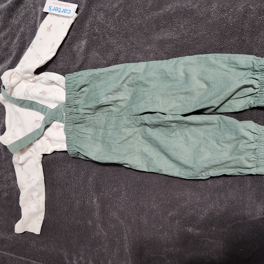 Carter's Green and White Kids Matching Set - Picture 6 of 8
